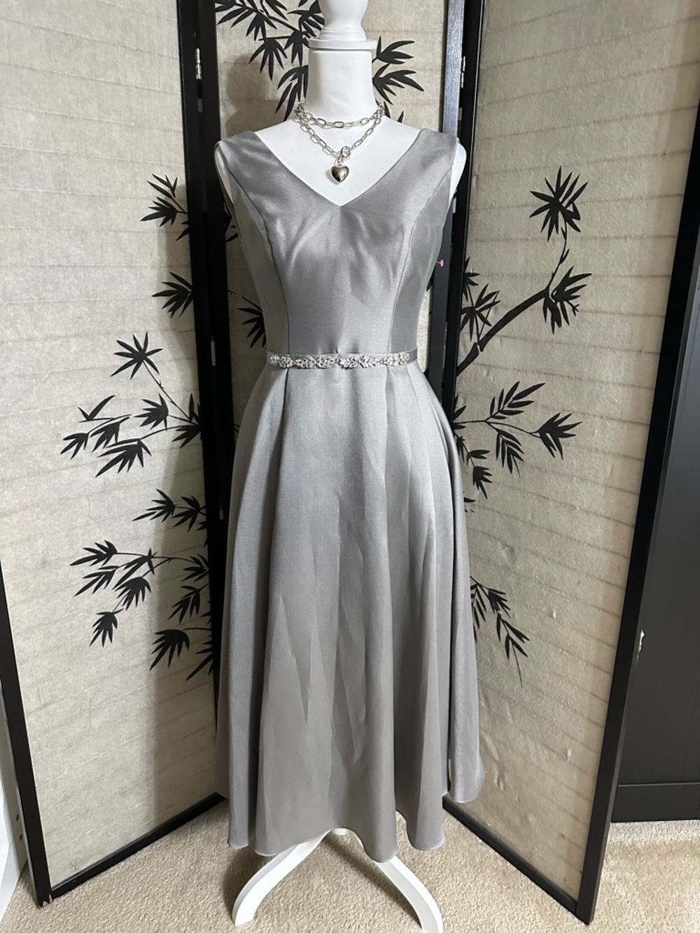 Oleg Cassini Silver Satin A-Line Midi Dress Rhinestone Belt Cocktail Size 4